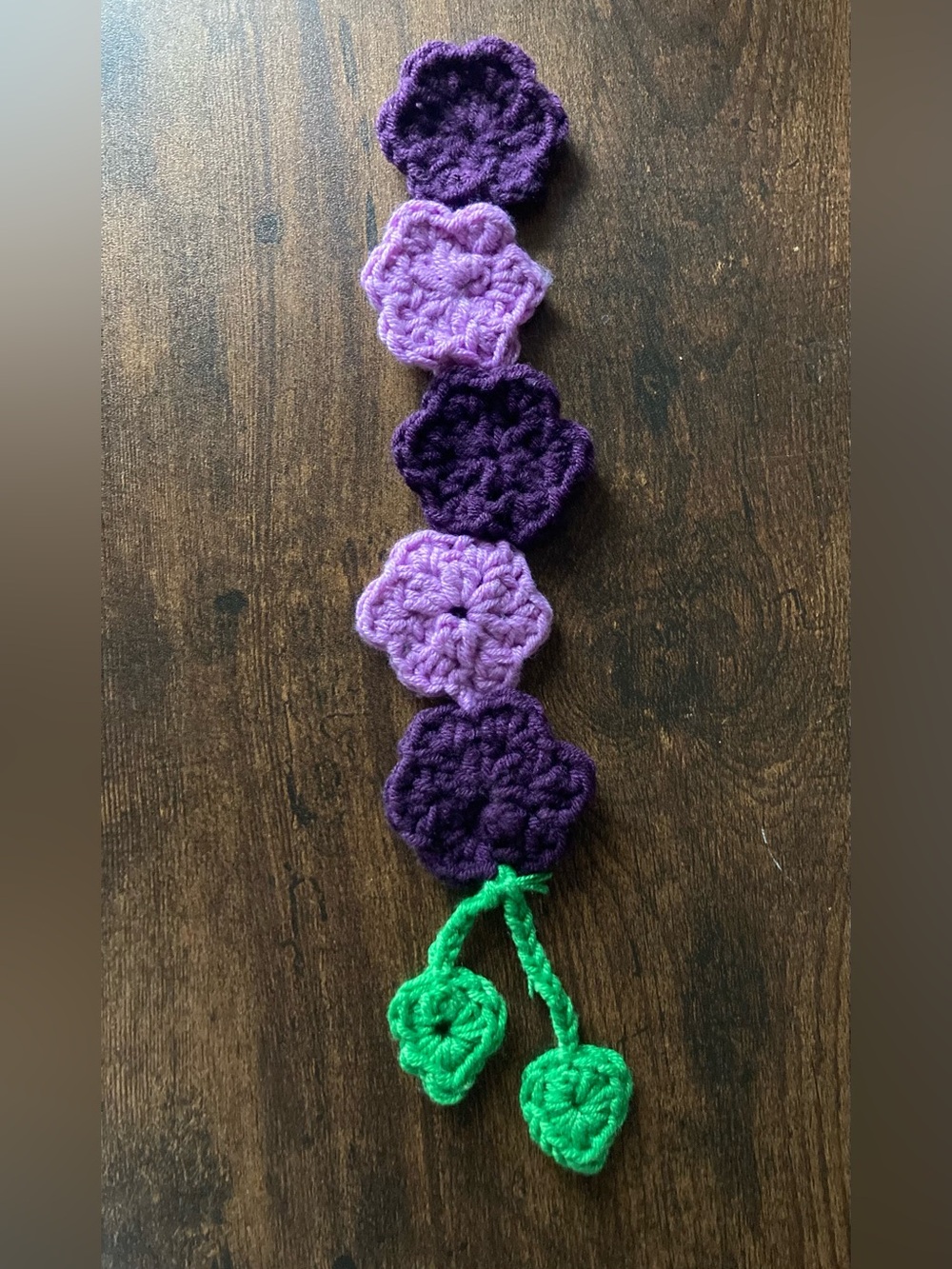 Blooming Violet Crochet Flower Bookmark – Premium Acrylic Page Holder